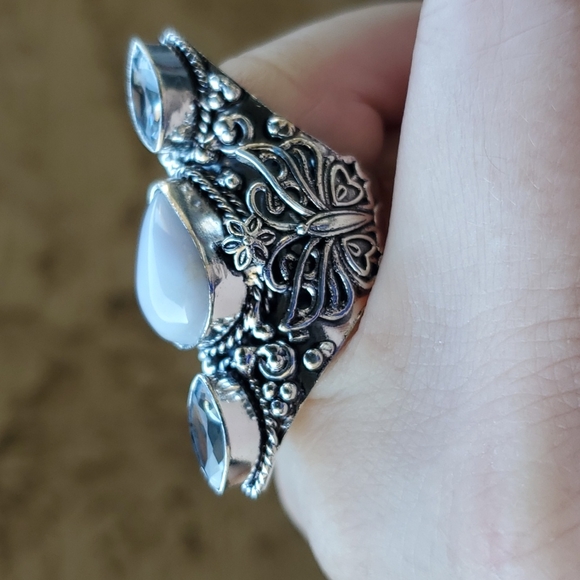 New Rainbow Moonstone & Tanzanite 925 Silver Butterfly Ring. - Picture 5 of 16